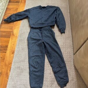 Lululemon sparkle scuba set